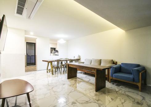 Hotel Elephant Shower Jinju Exterior foto